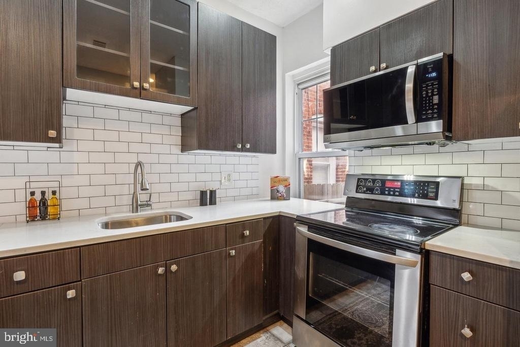 1267 Morse Street Ne - Photo 7