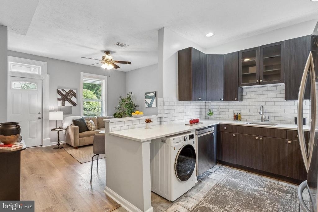 1267 Morse Street Ne - Photo 6