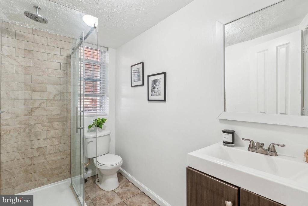 1267 Morse Street Ne - Photo 8
