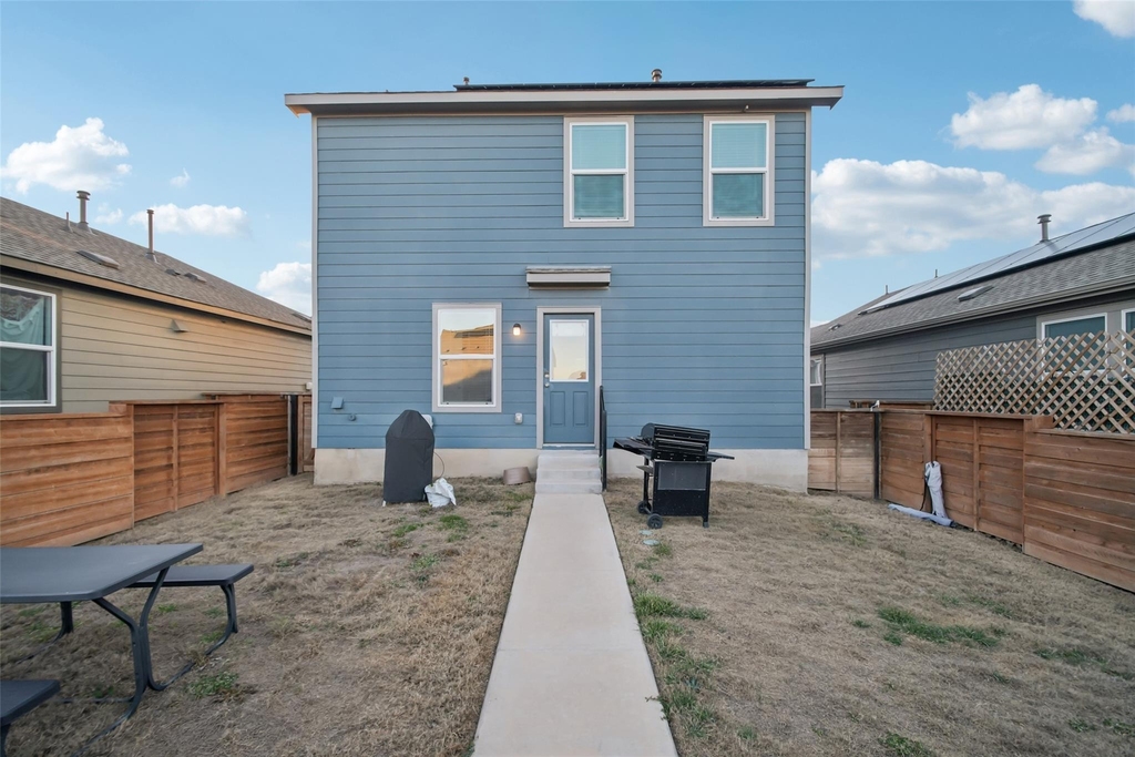 857 Powell St - Photo 22