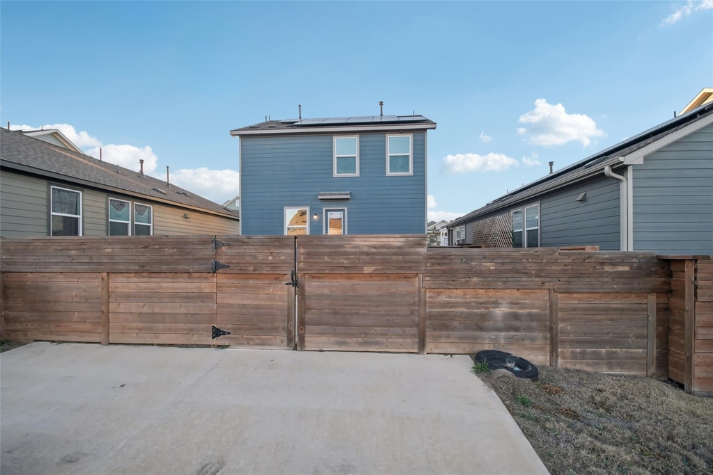 857 Powell St - Photo 20