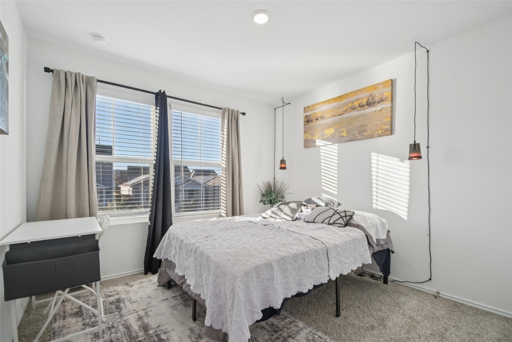 857 Powell St - Photo 15