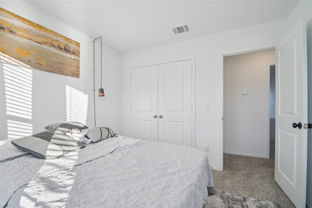 857 Powell St - Photo 16