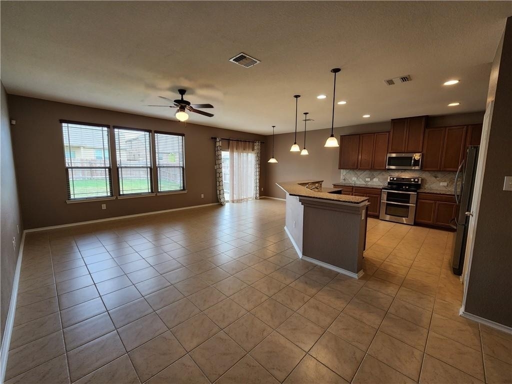 222 Telluride Dr - Photo 2