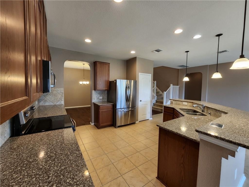 222 Telluride Dr - Photo 4