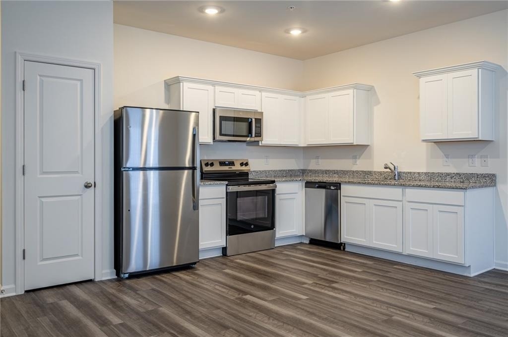 2010 Ayla Drive - Photo 10