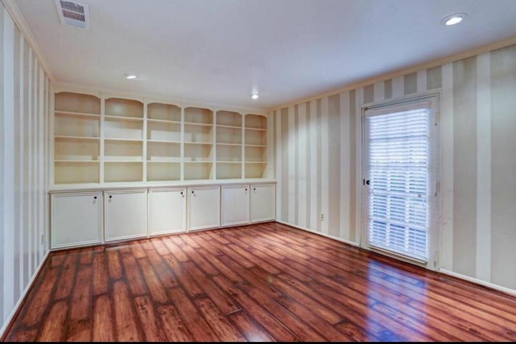 11910 Steppingstone Lane - Photo 5
