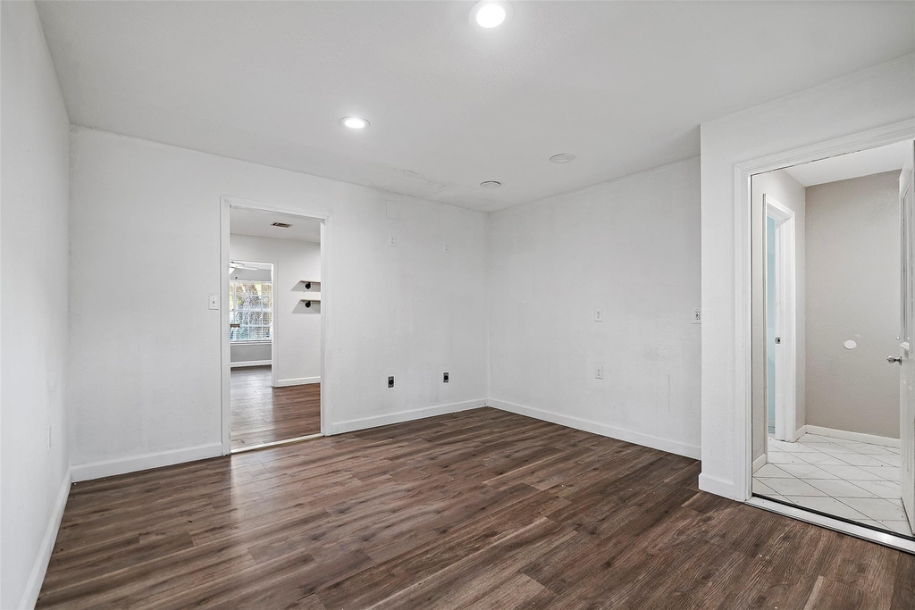 15915 Mueschke Road - Photo 11