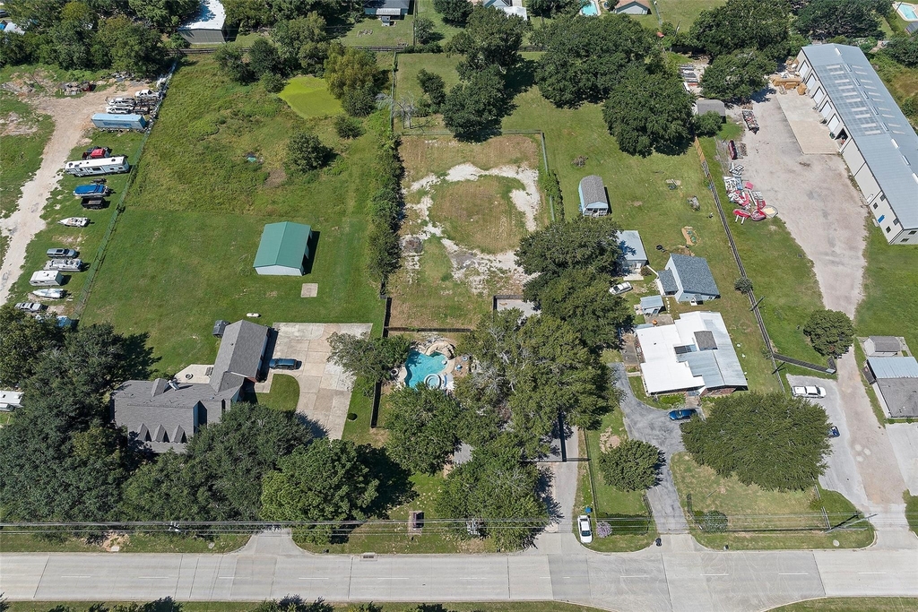 15915 Mueschke Road - Photo 1