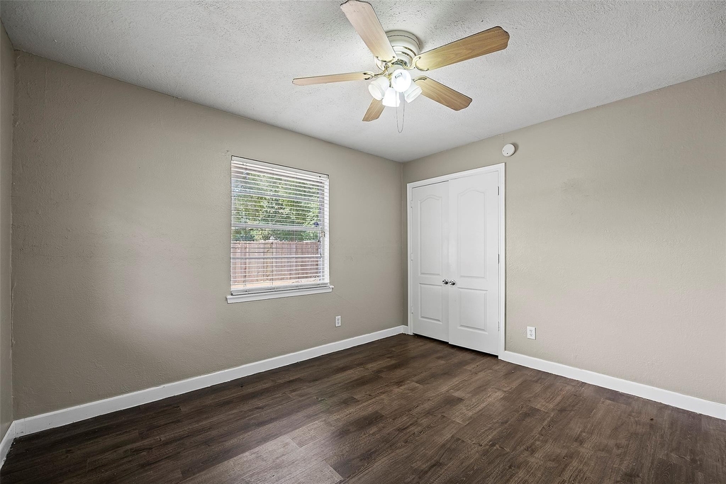 15915 Mueschke Road - Photo 34