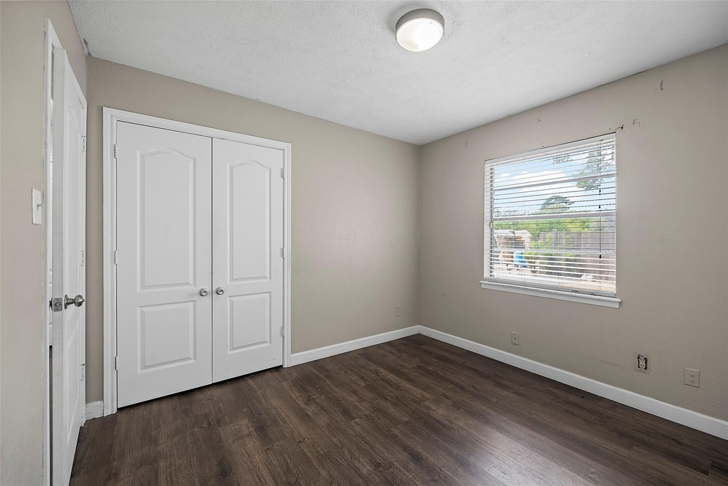 15915 Mueschke Road - Photo 30