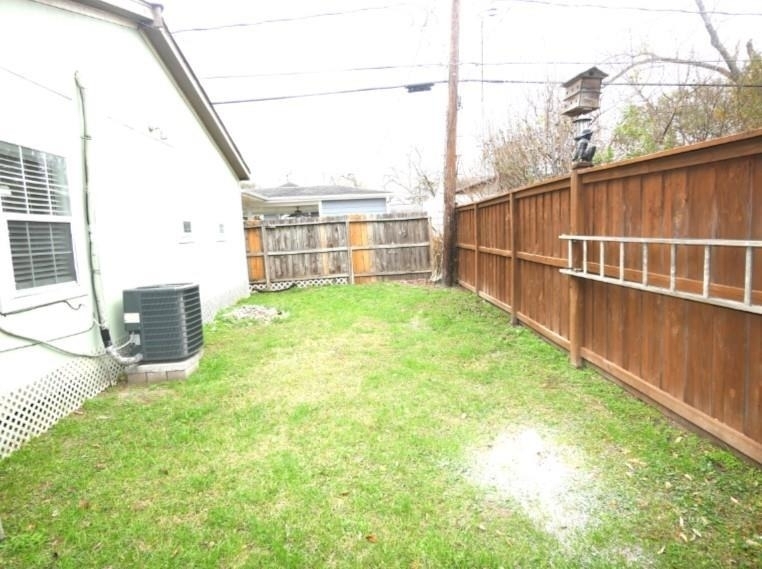 6735 Narcissus Street - Photo 7