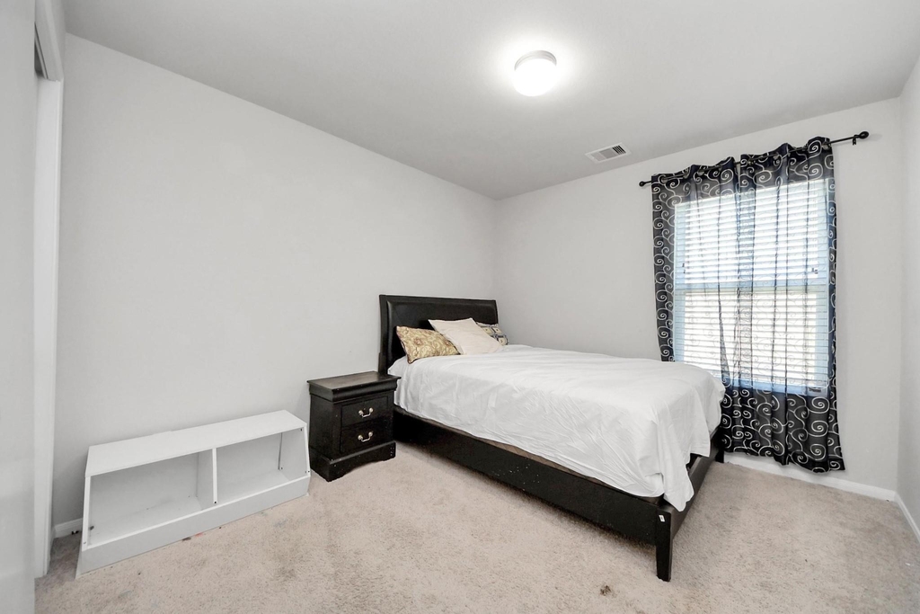 2643 Ridgeback Drive - Photo 33
