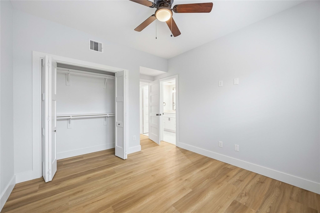 7625 De Priest Street - Photo 11