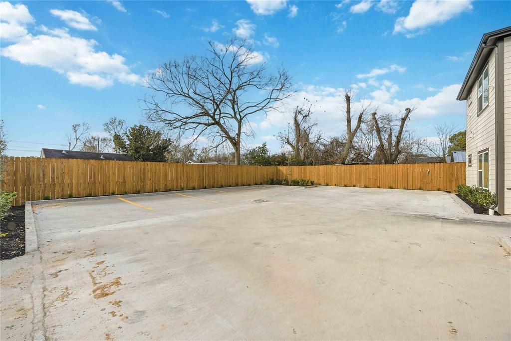 7625 De Priest Street - Photo 27