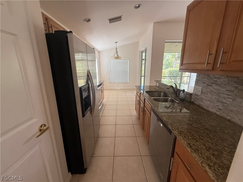 9918 Horse Creek Road - Photo 2
