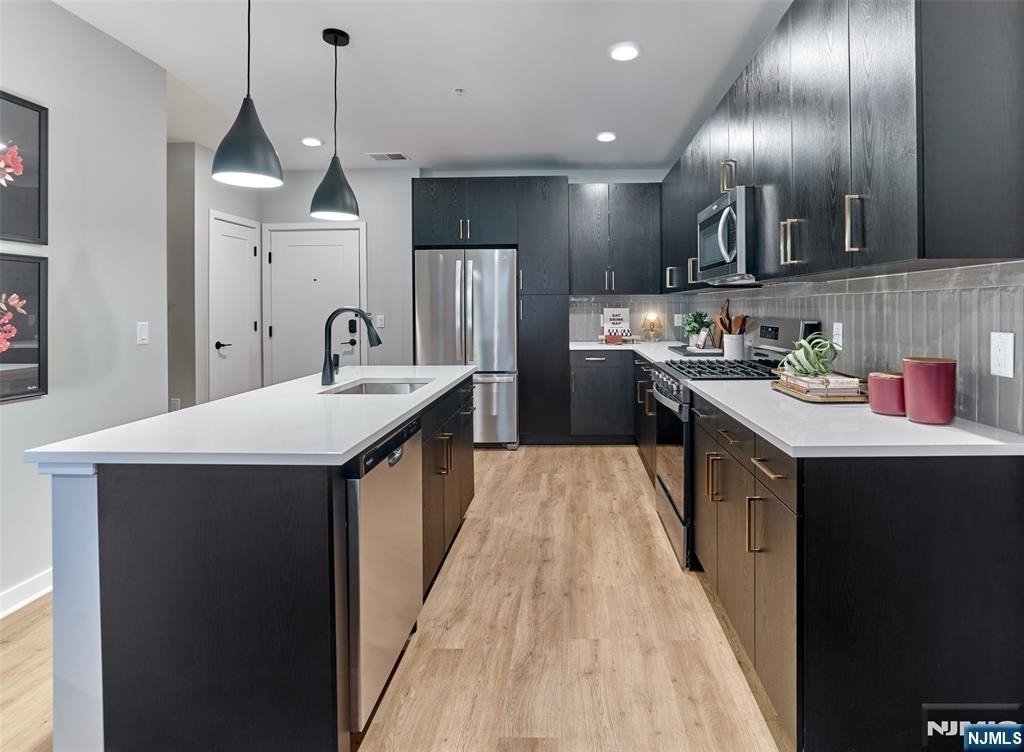 51 Okner - Photo 6