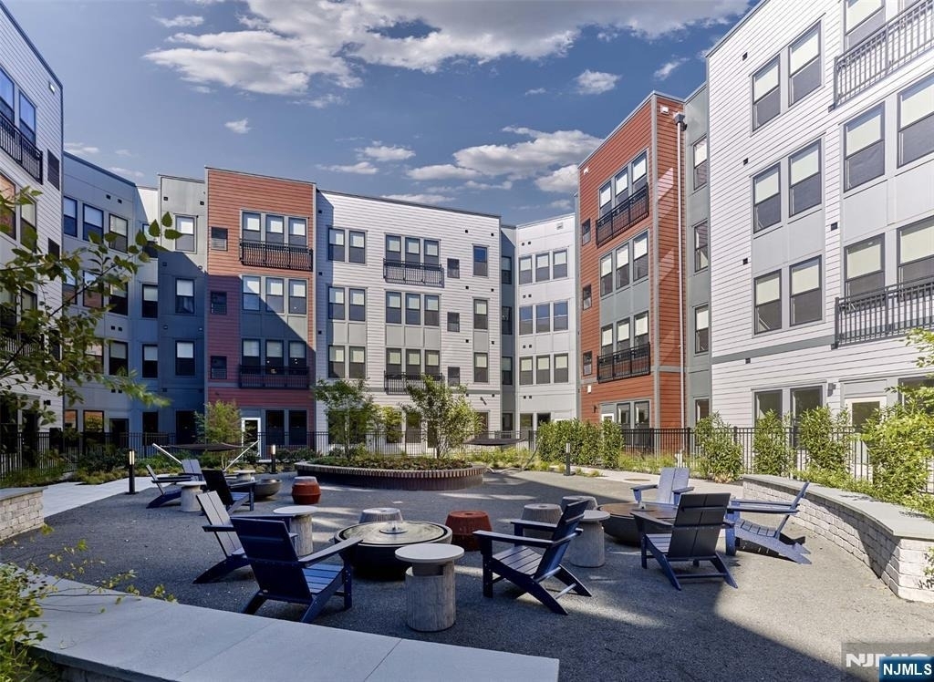 51 Okner - Photo 27