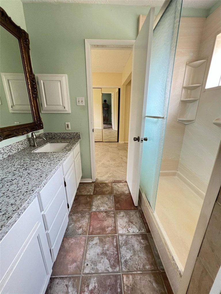 2134 Collingsfield Drive - Photo 9
