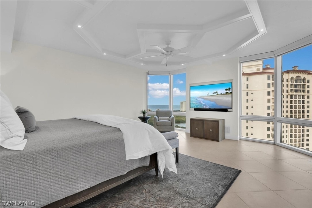 7515 Pelican Bay Boulevard - Photo 18