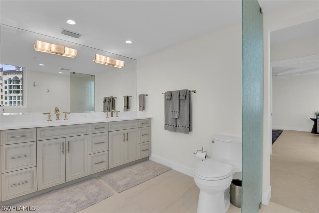 7515 Pelican Bay Boulevard - Photo 22