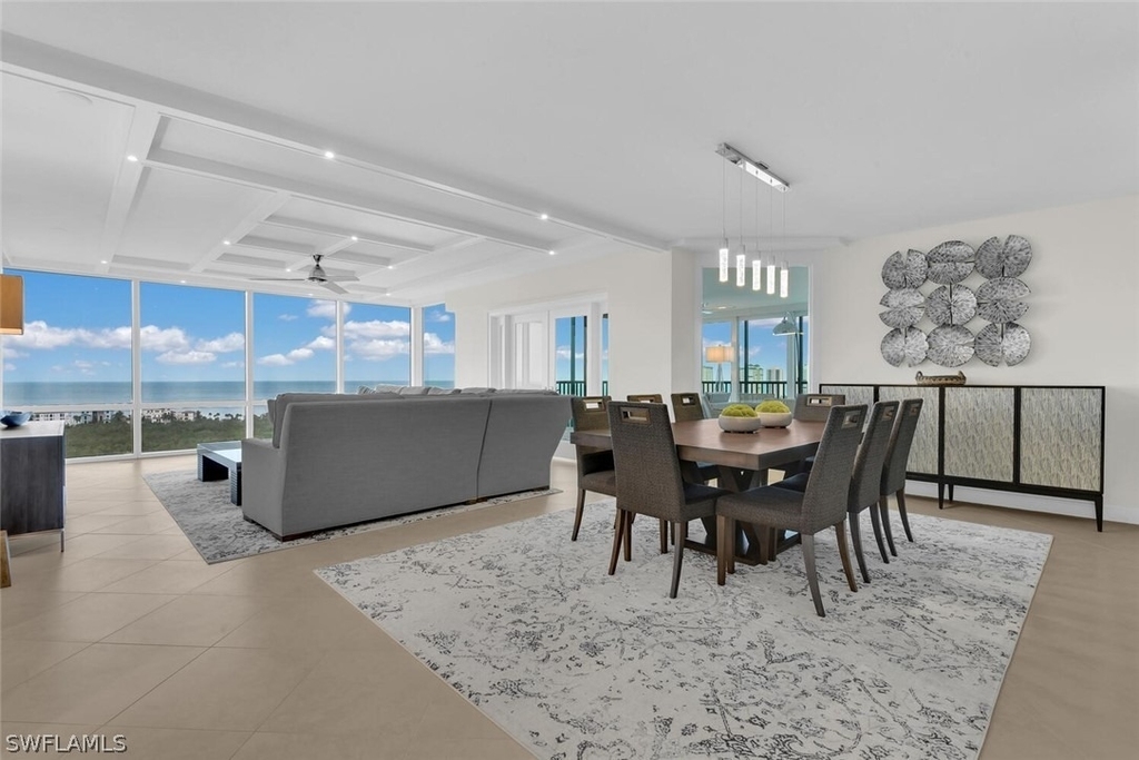 7515 Pelican Bay Boulevard - Photo 3