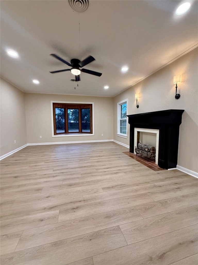 300 Dunnam Avenue - Photo 10