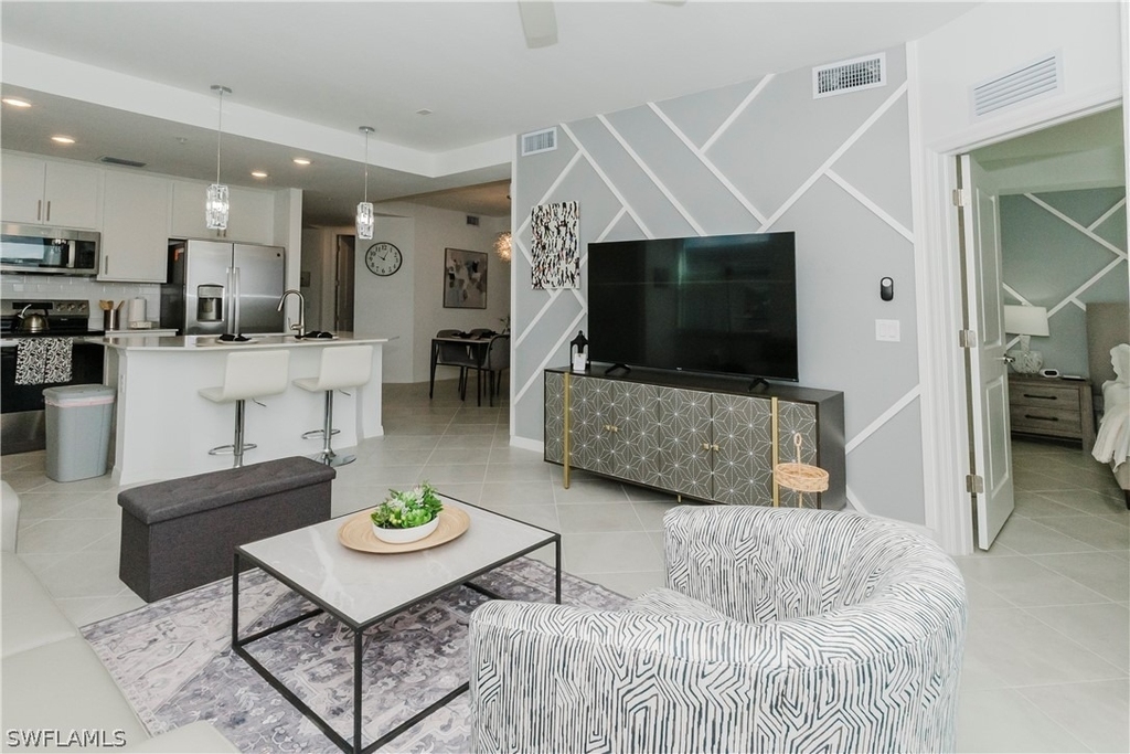 15285 Green Acre Avenue - Photo 7