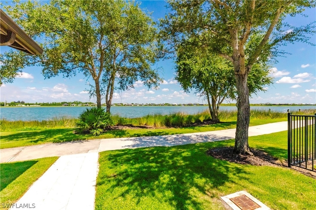 15285 Green Acre Avenue - Photo 37