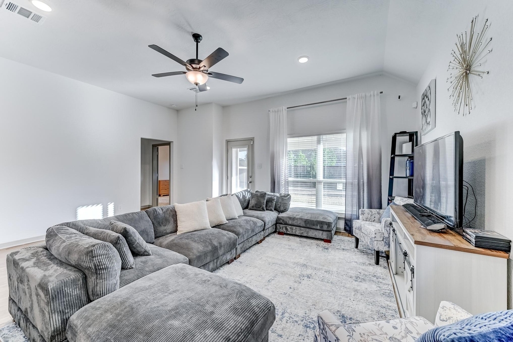 204 Shoreview Drive - Photo 20