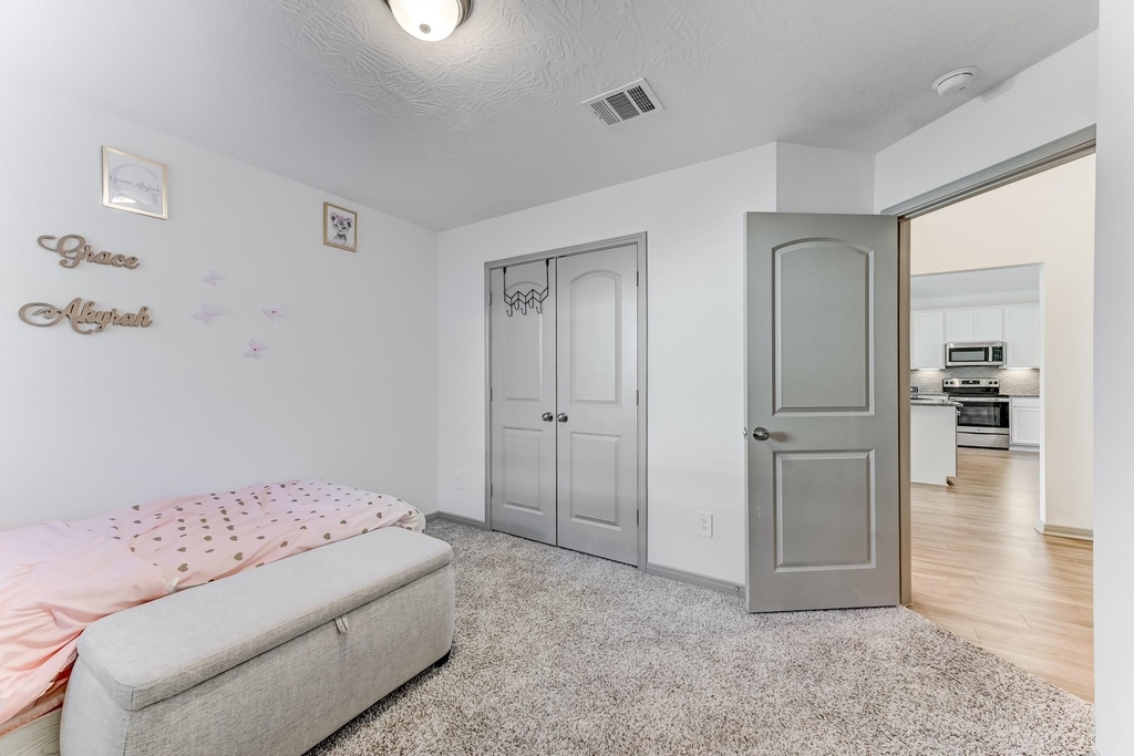 204 Shoreview Drive - Photo 34