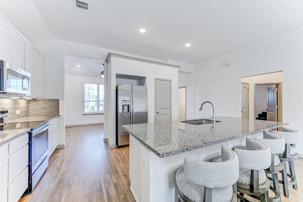 204 Shoreview Drive - Photo 17