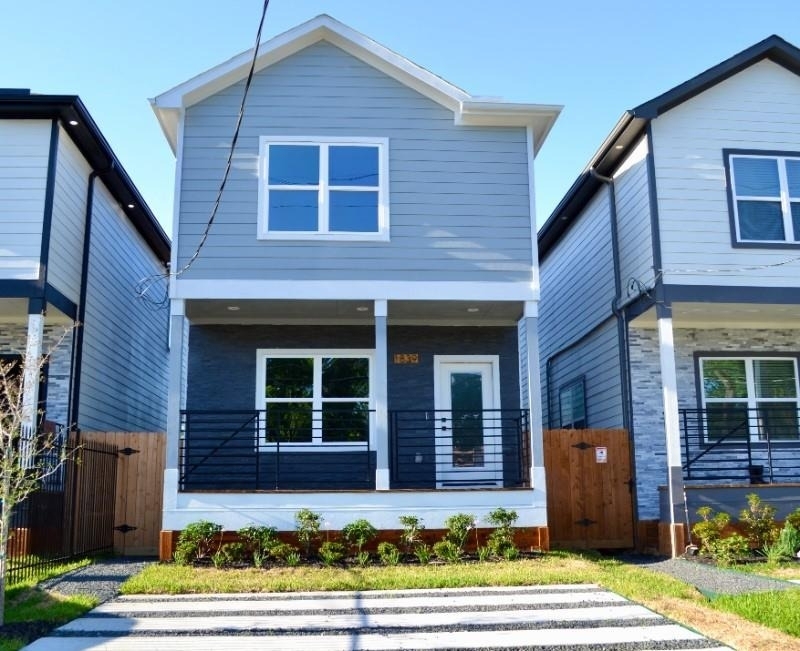 1839 Dewalt Street - Photo 0