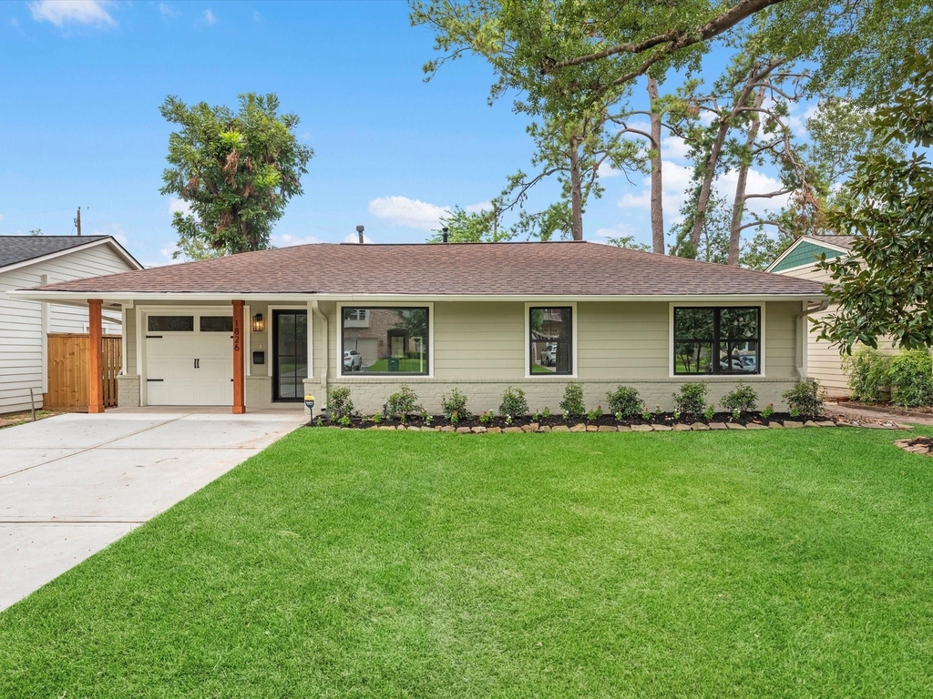 1826 Woodcrest Drive - Photo 4