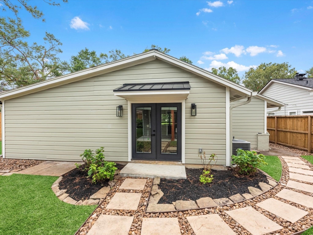 1826 Woodcrest Drive - Photo 18