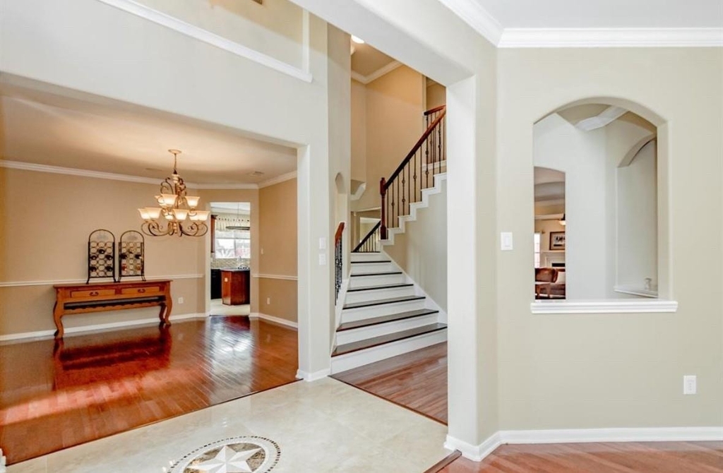 303 N Elder Grove Drive - Photo 5