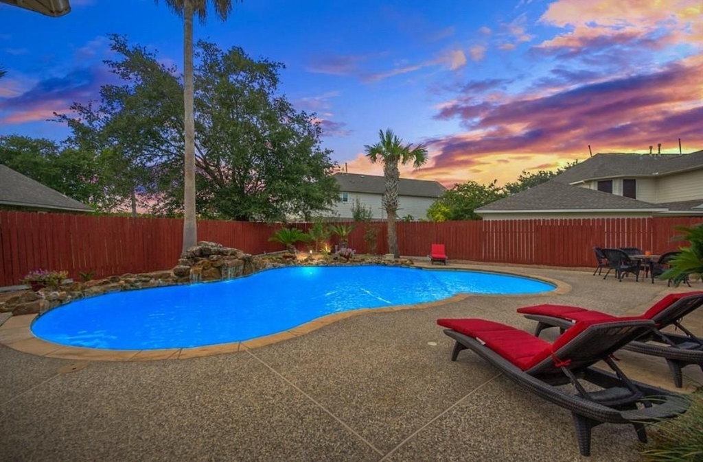 303 N Elder Grove Drive - Photo 1