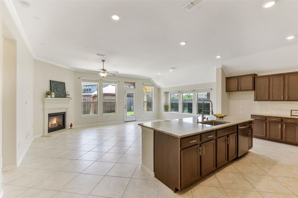 17515 Cypress Hilltop Way - Photo 8