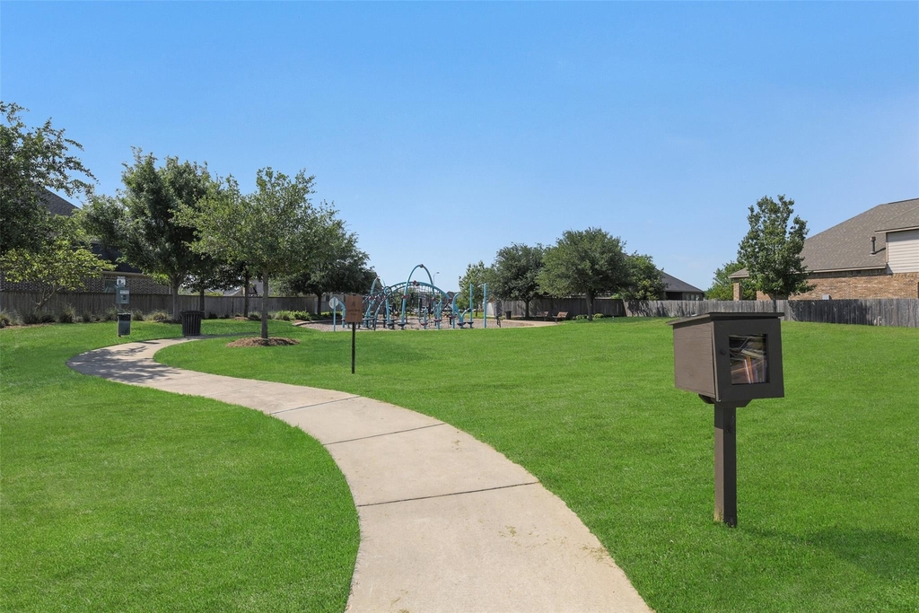 17515 Cypress Hilltop Way - Photo 36