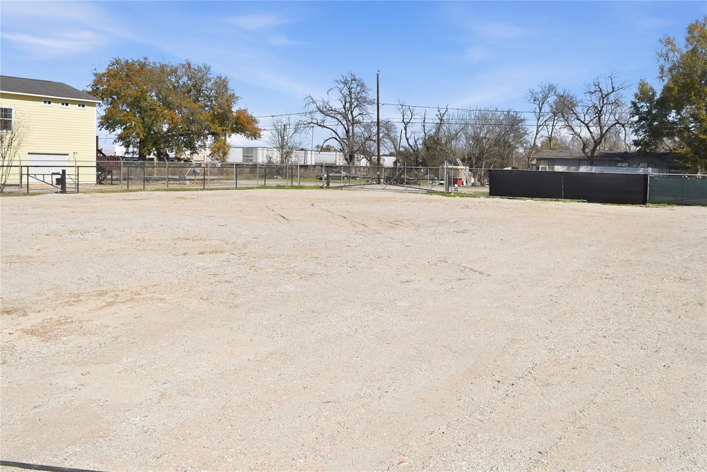 12123 West Dr - Photo 20