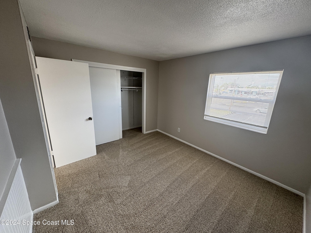 55 Needle Boulevard - Photo 14