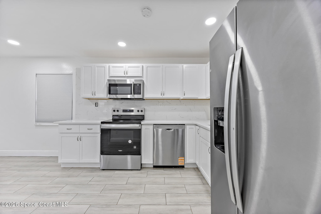 419 Marquis Street - Photo 8