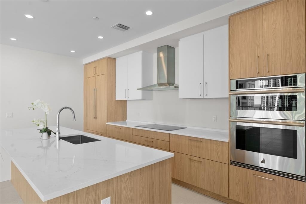275 1st Avenue S - Photo 4
