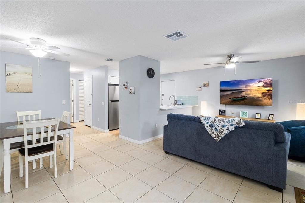 2272 16th Avenue Sw - Photo 9