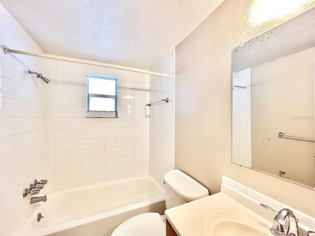 5805 Delaware Avenue - Photo 7