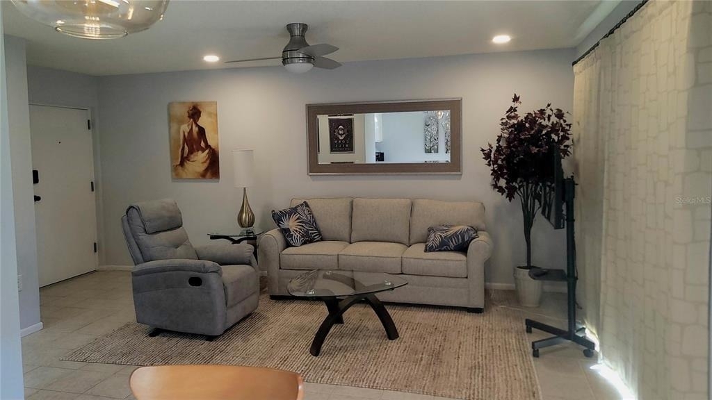 4215 East Bay Drive - Photo 3