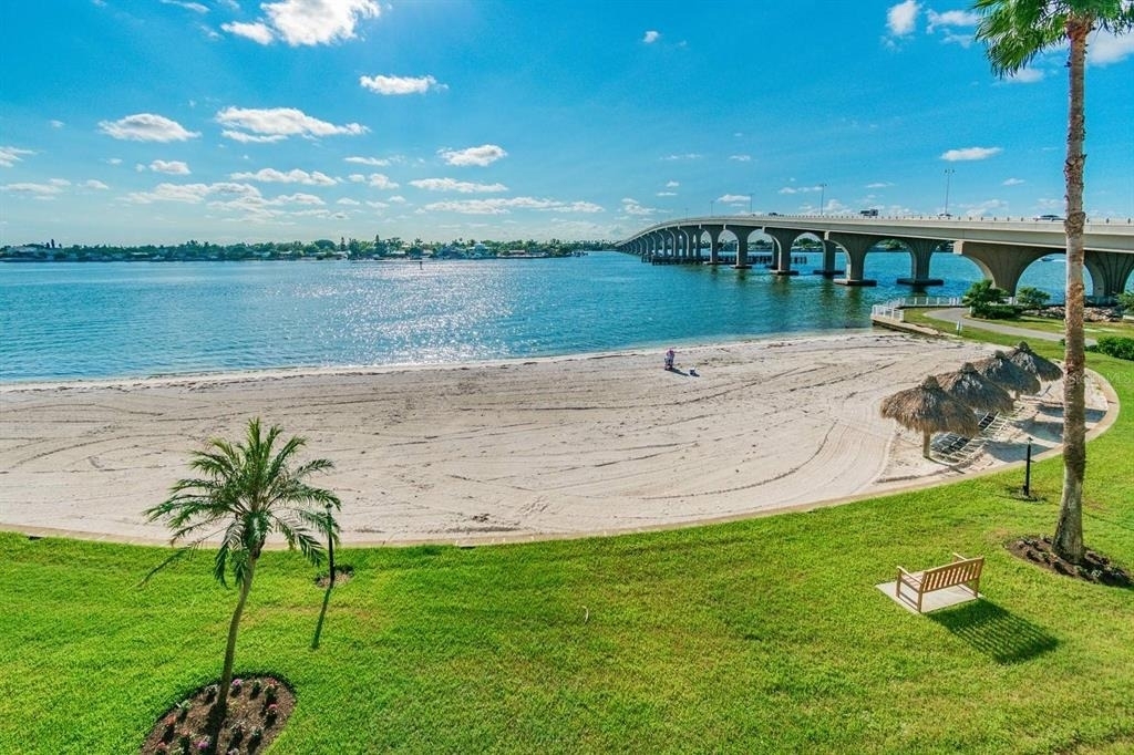 5701 Bahia Del Mar Circle - Photo 24
