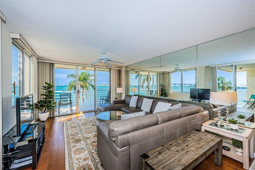 6105 Bahia Del Mar Circle - Photo 6