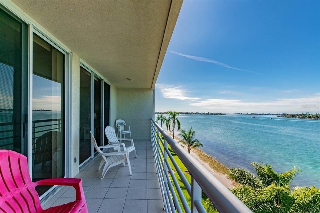 6085 Bahia Del Mar Circle - Photo 23