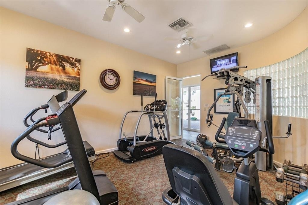 6085 Bahia Del Mar Circle - Photo 21